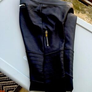 Express leggings. Sexy